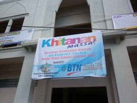 sunnatan massal wahdah islamiyah makassar